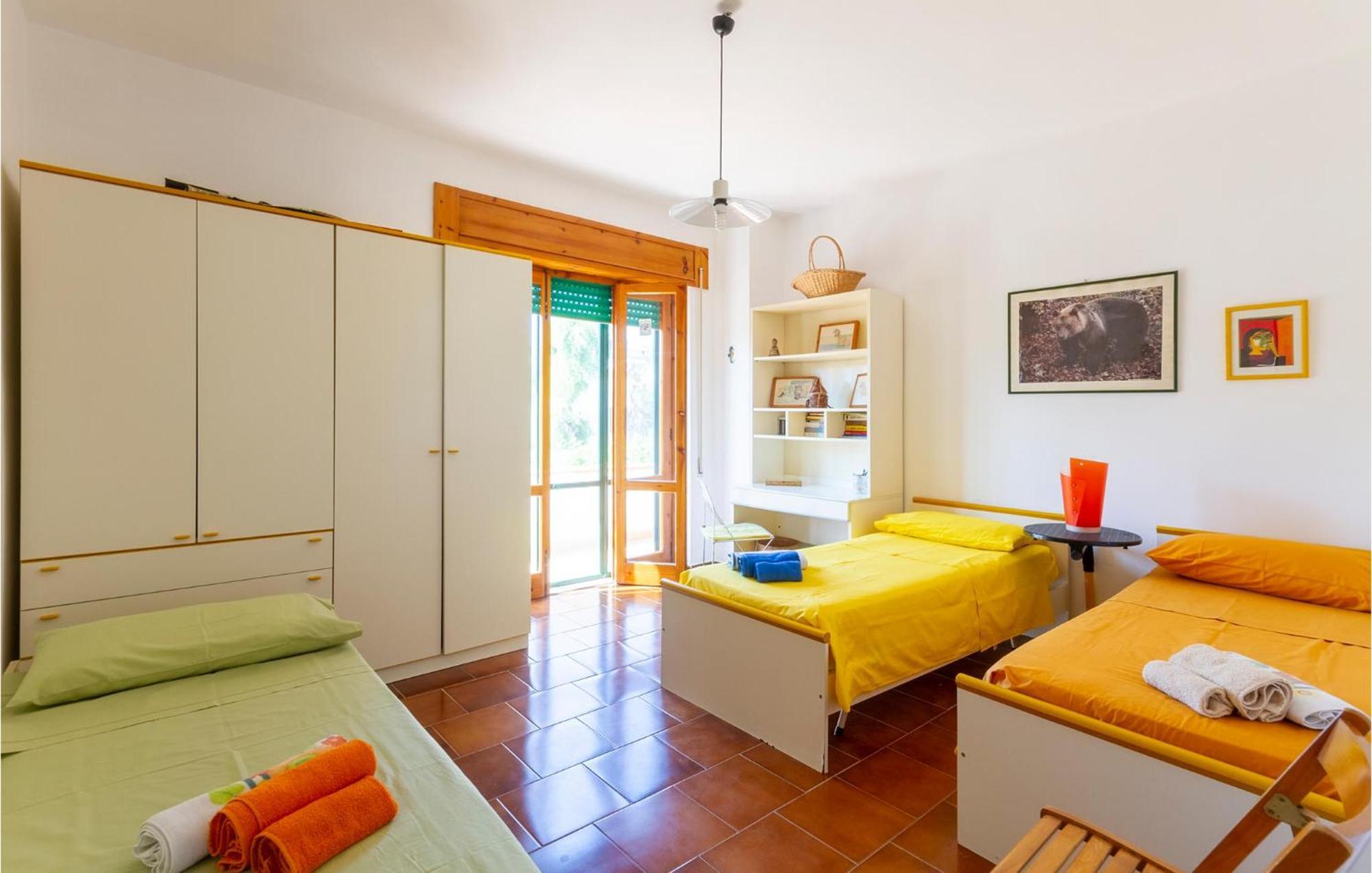 Awesome Home In Manduria With Kitchen Eksteriør bilde