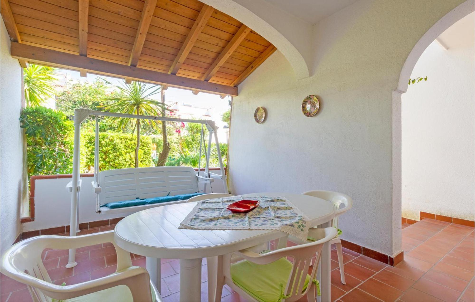 Awesome Home In Manduria With Kitchen Eksteriør bilde